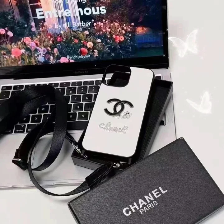 chanel iphone18proケース マトラッセ レザー