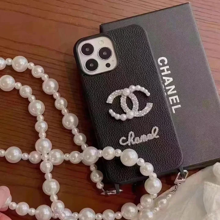 CHANEL iphone18proカバー パール ストラップき