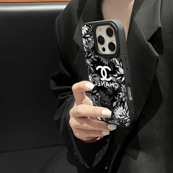 シャネルiphone18pro 耐衝撃ケース