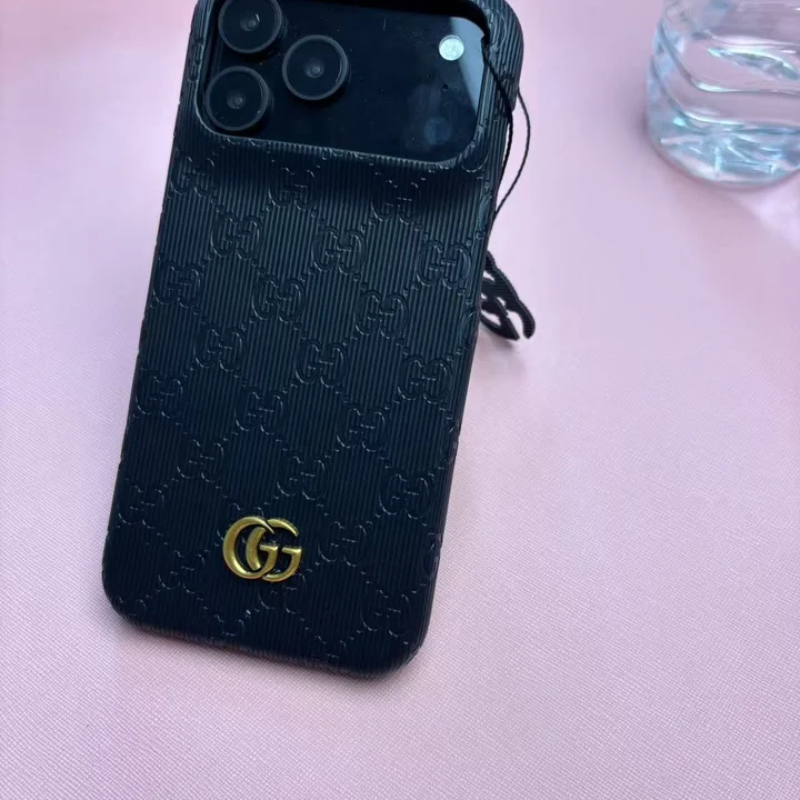 グッチ  かっこいい iphone18promax スマホケース