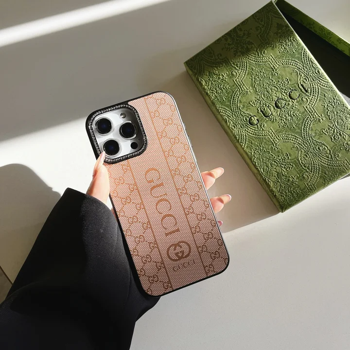 GUCCI アイフォン 18 携帯ケース ラインストーン 付き