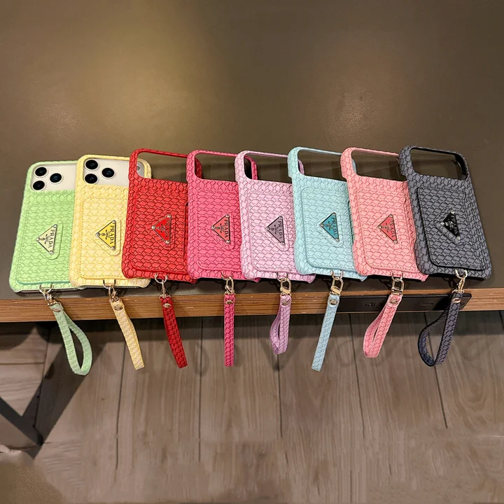 Prada iphone18promaxケース 手首 携帯ストラップ