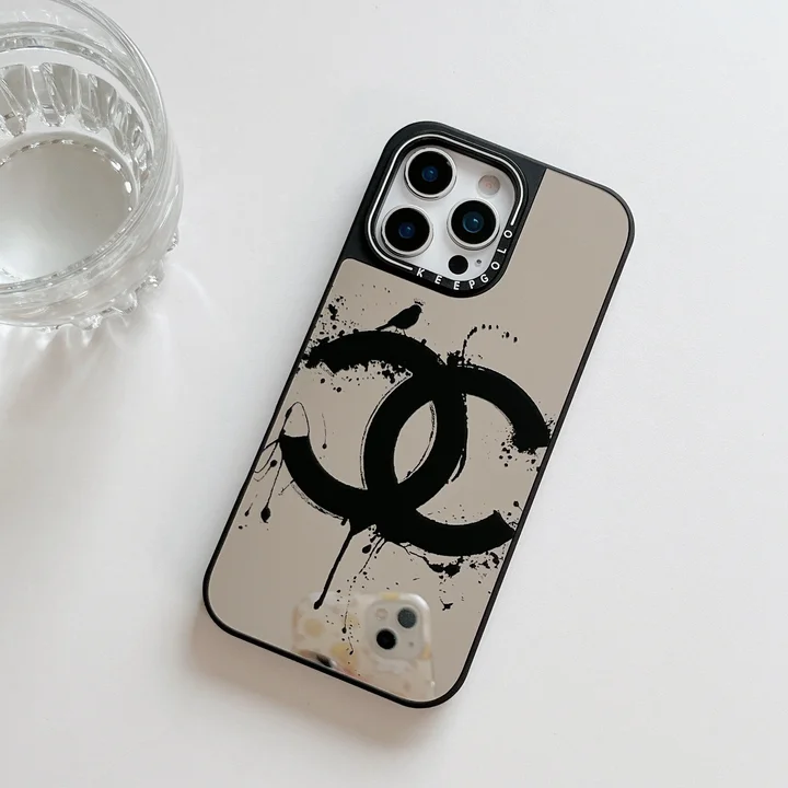 シャネル iphone18pro カメラケース