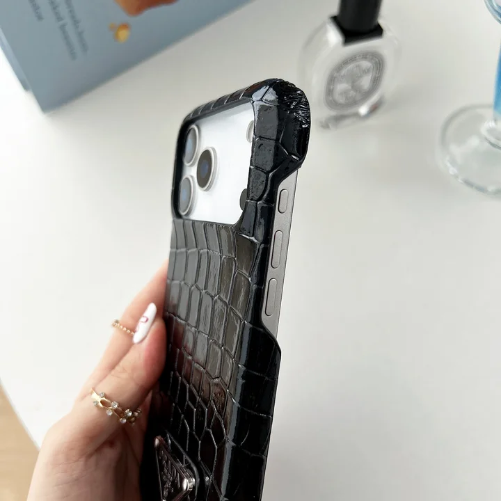 プラダ iphone18promaxケース ワニ柄 レディース
