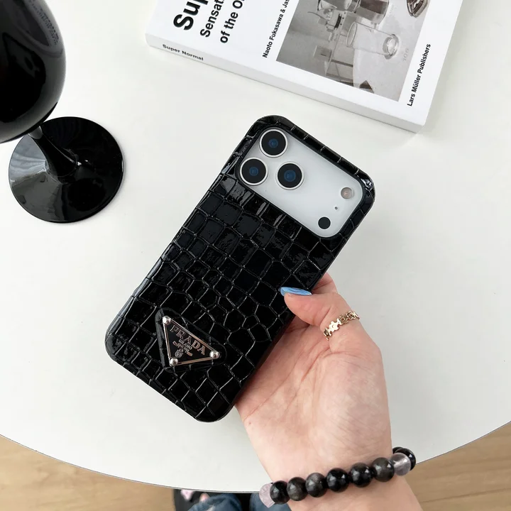 プラダ トライアングルロゴ iphone18proケース