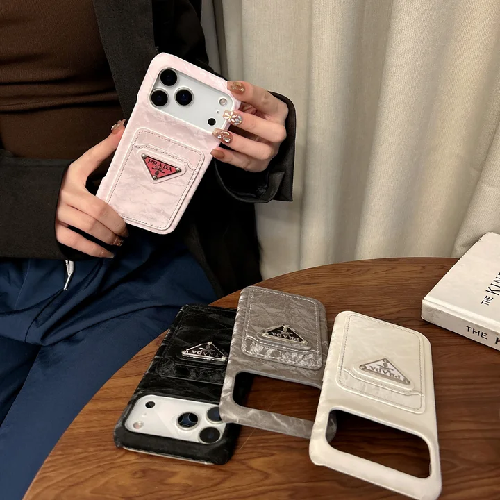 プラダ iphone18pro 柔らかいケース