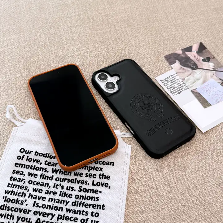 クロムハーツ iphone18proケース CHクロス エンボス加工