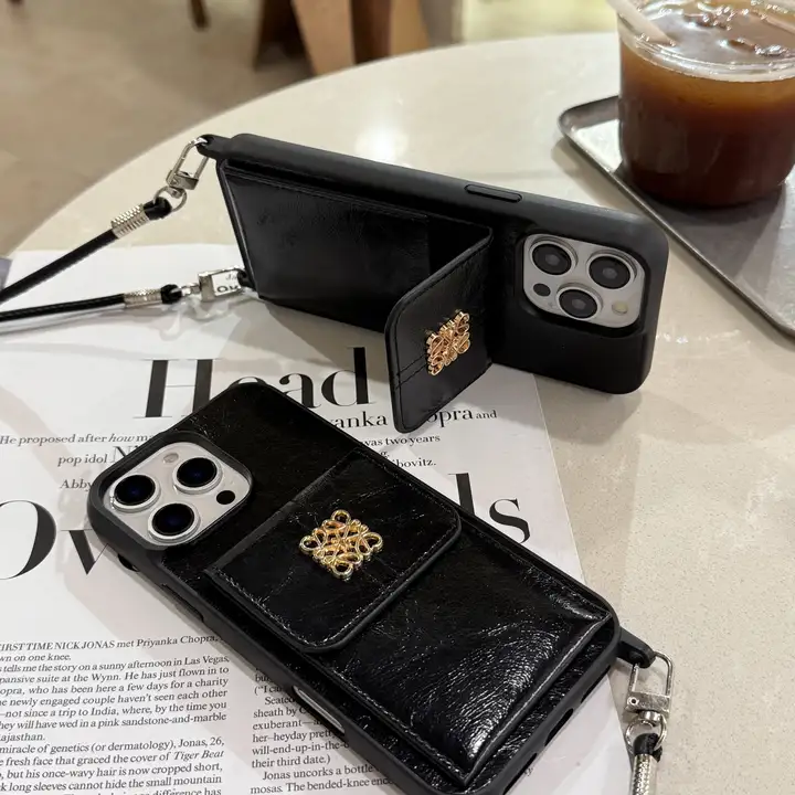 ロエベ iphone18pro帯ケース スマホショルダー
