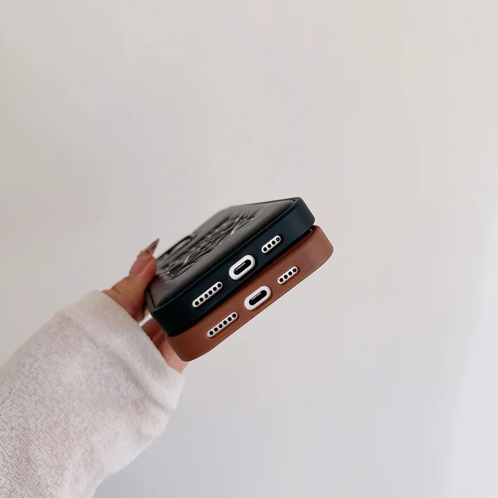 Loewe iphone18proケース ブラック