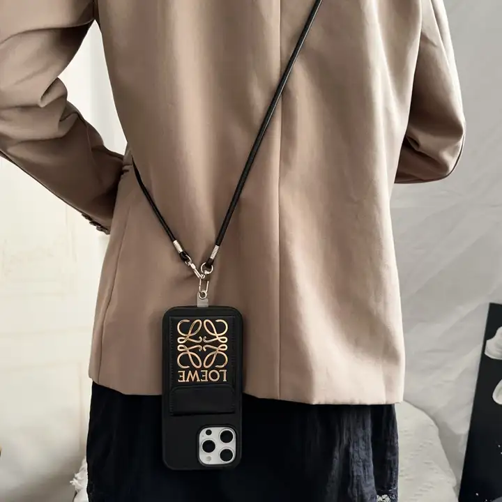 loewe iphone18proケース ラメ アナグラム