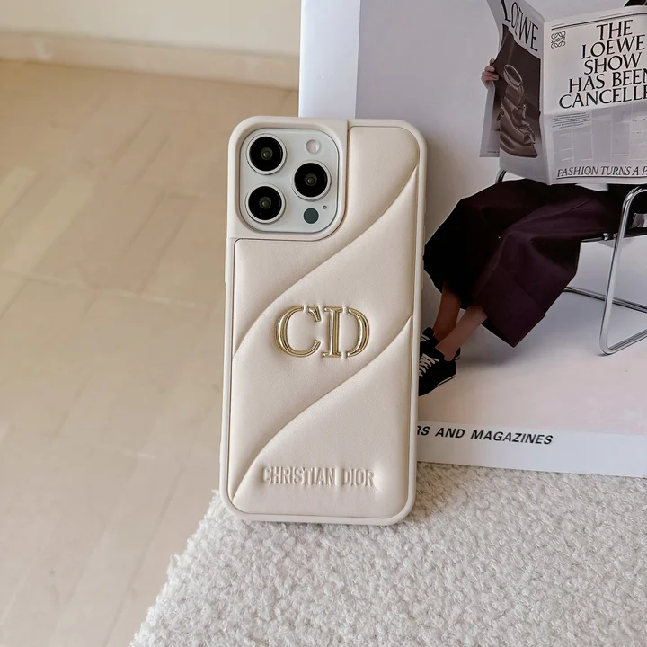 dior iphone18proカバー 金箔押しCDロゴ