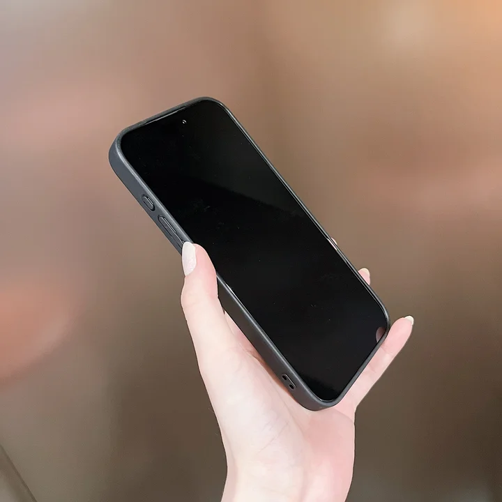 ディオール iphone18proケース 一体型 レンズ保護