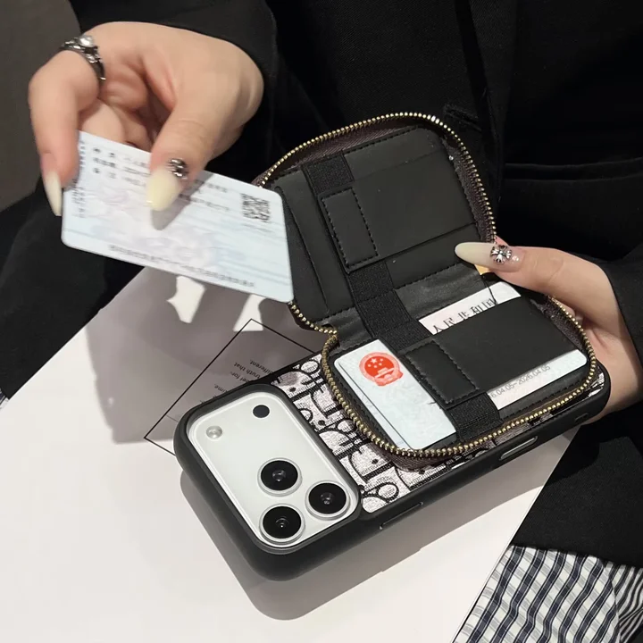 Dior iphone18proケース 裏のポケット