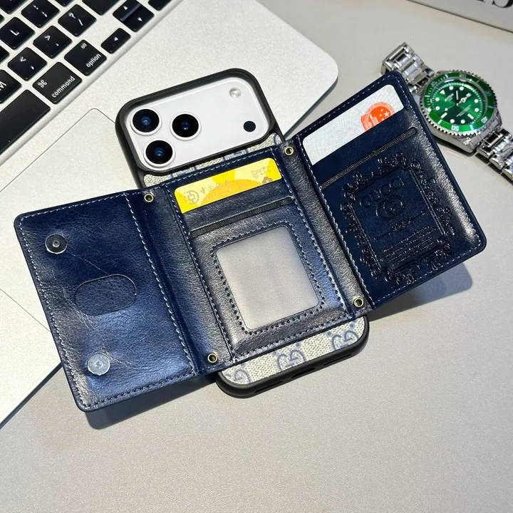 GUCCI GGスプリーム iphone18proケース カード収納