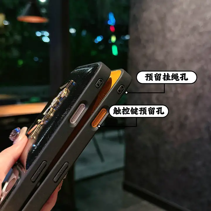 YSL ブラック iphone18proケース
