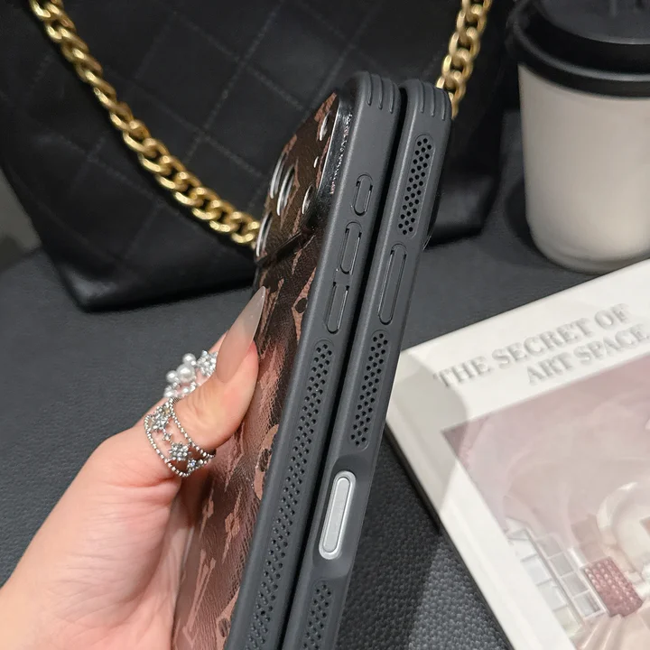 ルイヴィトン iphone18proケース 低価格