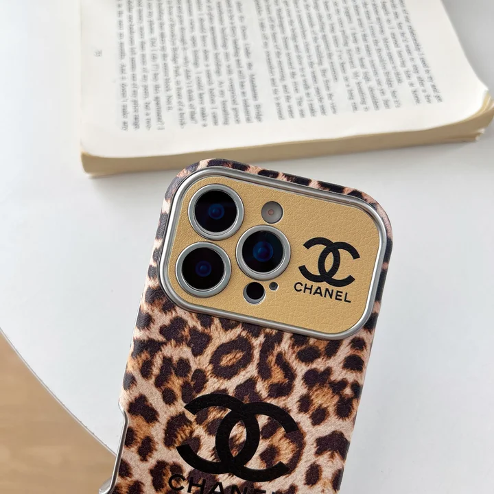 chanel iphone18ケース 豹柄