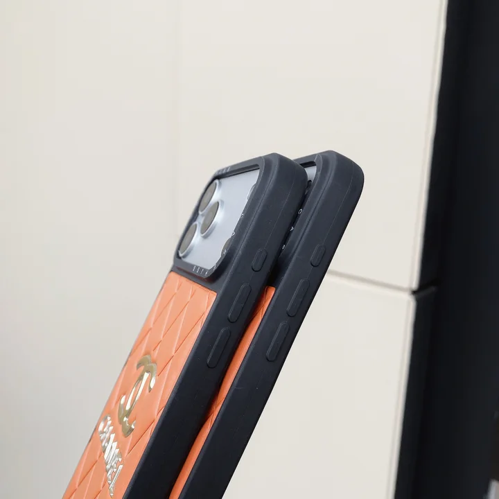 シャネル iphone18ケース 金箔押し CCロゴ