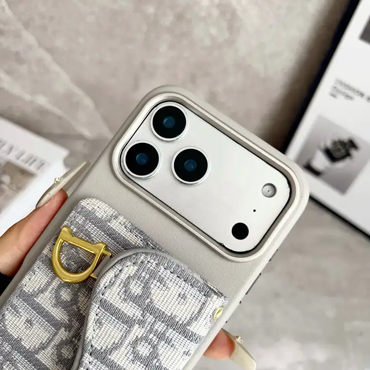 ディオールiphone18proケース カード 入れ
