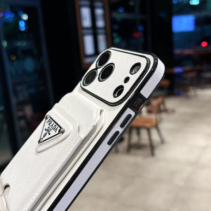 prada iphone18proケース 縁取り
