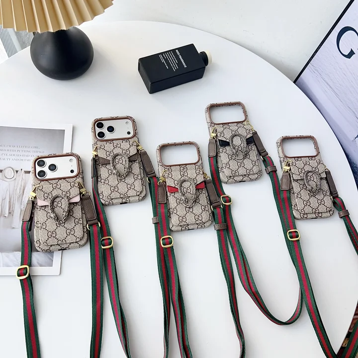 Gucci iphone18proケース ディオニュソス