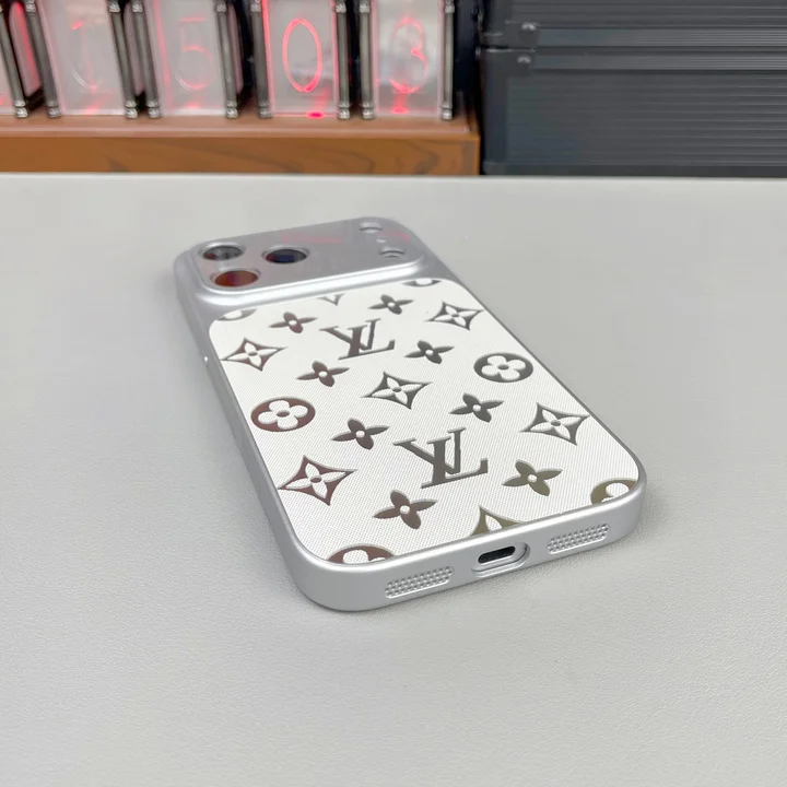 ルイヴィトン iphone18proチェンジケース
