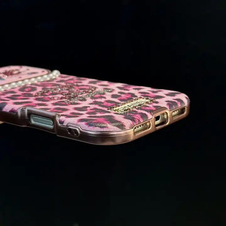 chanel iphone18proケース 落下防止 ストラップ