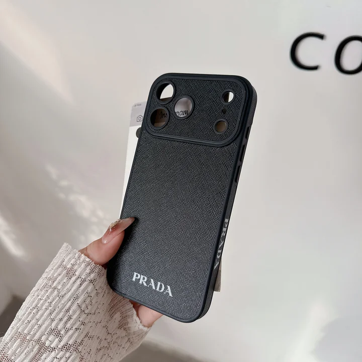 プラダ iphone18proケース サフィアーノレザー