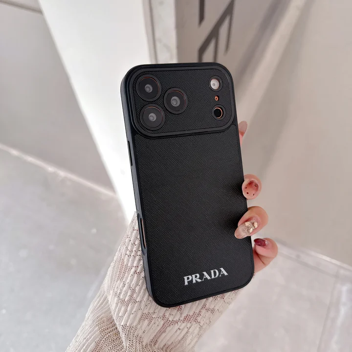 prada iphone18promaxケース 一体型 レンズ保護