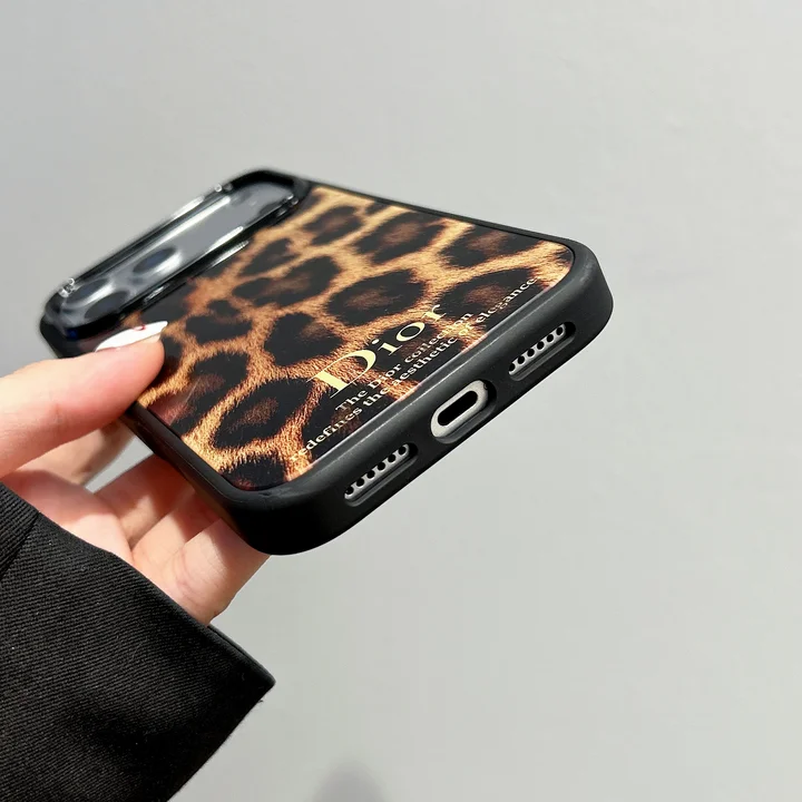 ディオール iphone18promaxケース オトナ女子 ヒョウ柄 