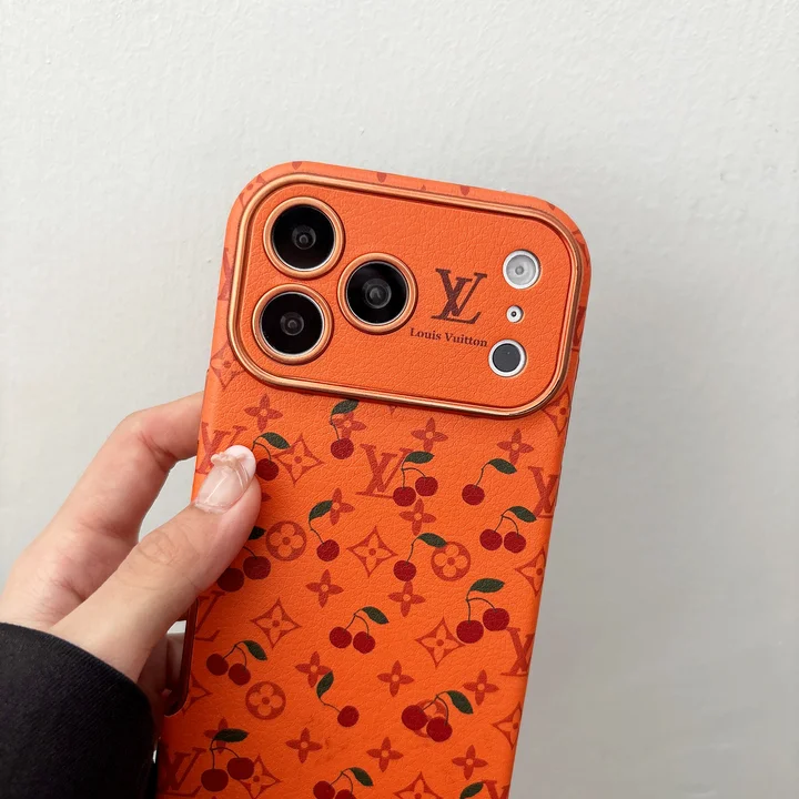 大きなカメラ窓 iphone18proケース ブランド LV