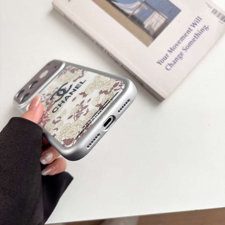 シャネル レンズ保護 iphone18proケース