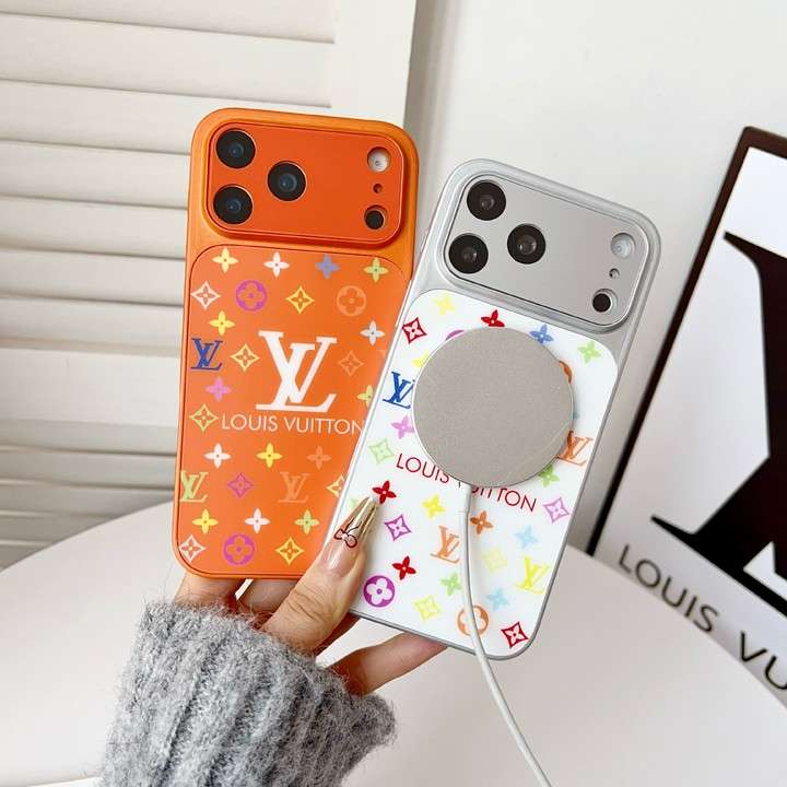 ルイヴィトン iphone18proケース magsafe ワイヤレス充電対応