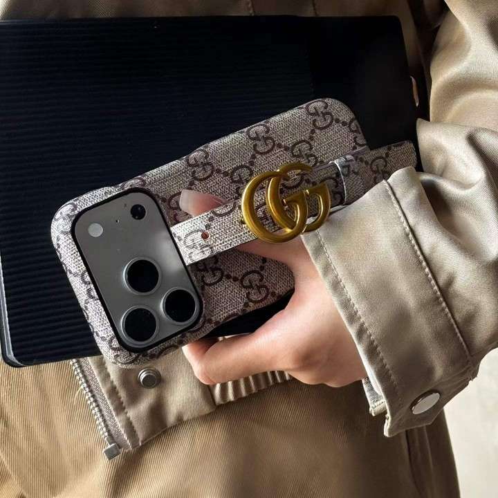 gucci iphone18promaxケース ハンドストラップ