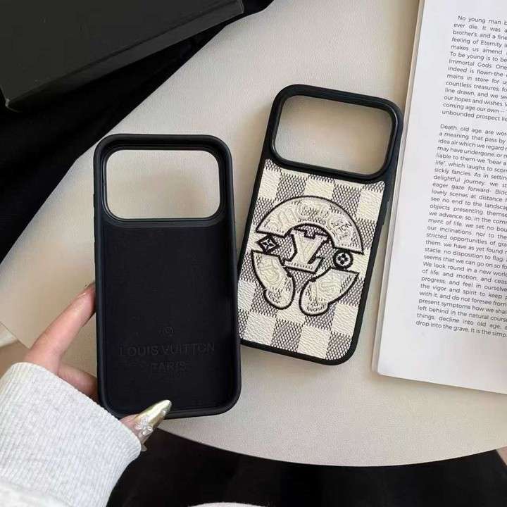 刺繍 スマホケース
