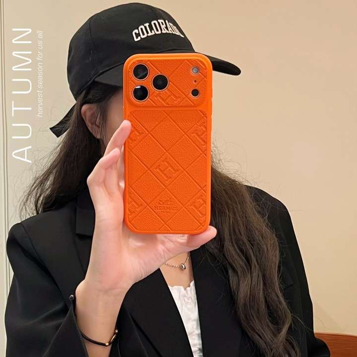 エルメス iphone18proケース 一体型 レンズ保護
