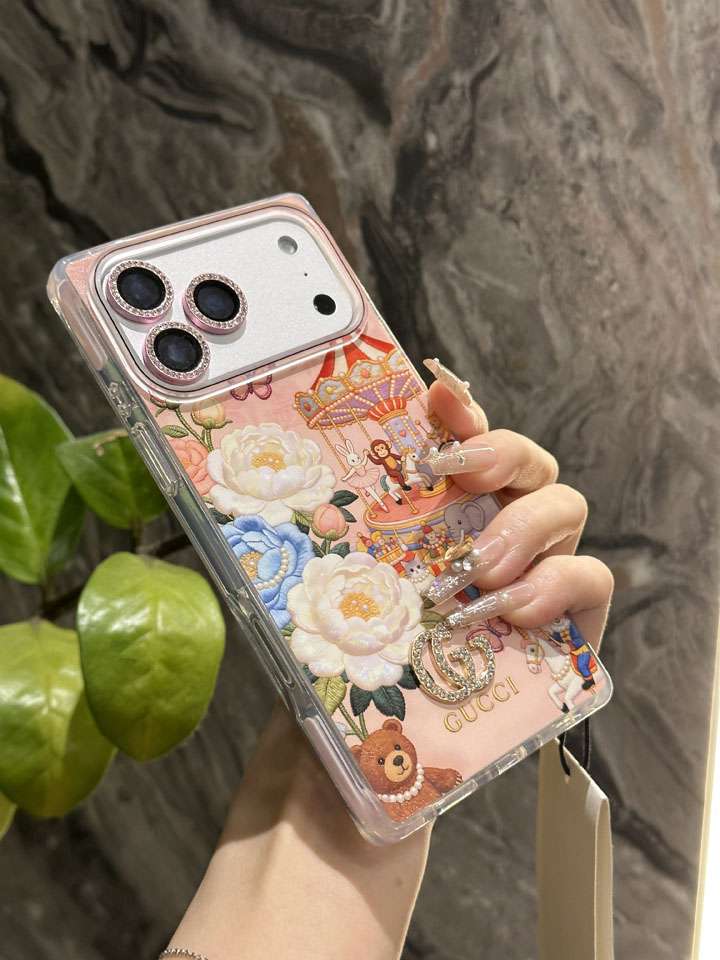 グッチ アイフォーン18ケース テーマパーク