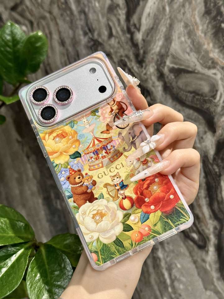 グッチ iphone18 ケース イラスト プリント