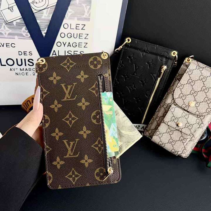 グッチ スマホポシェット ミラー付き