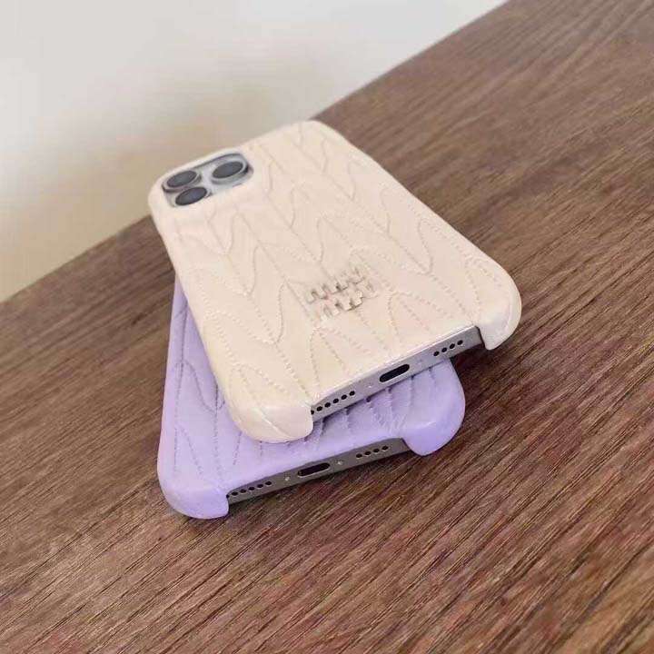 iphoneケース ブランド 大人 おしゃれ