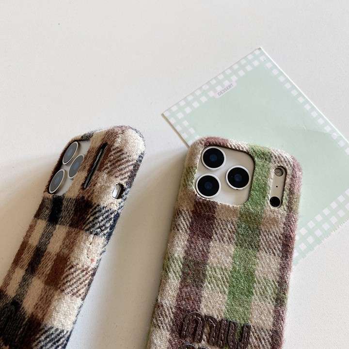 Miu Miu iphone18pro スリム 耐衝撃 カバー