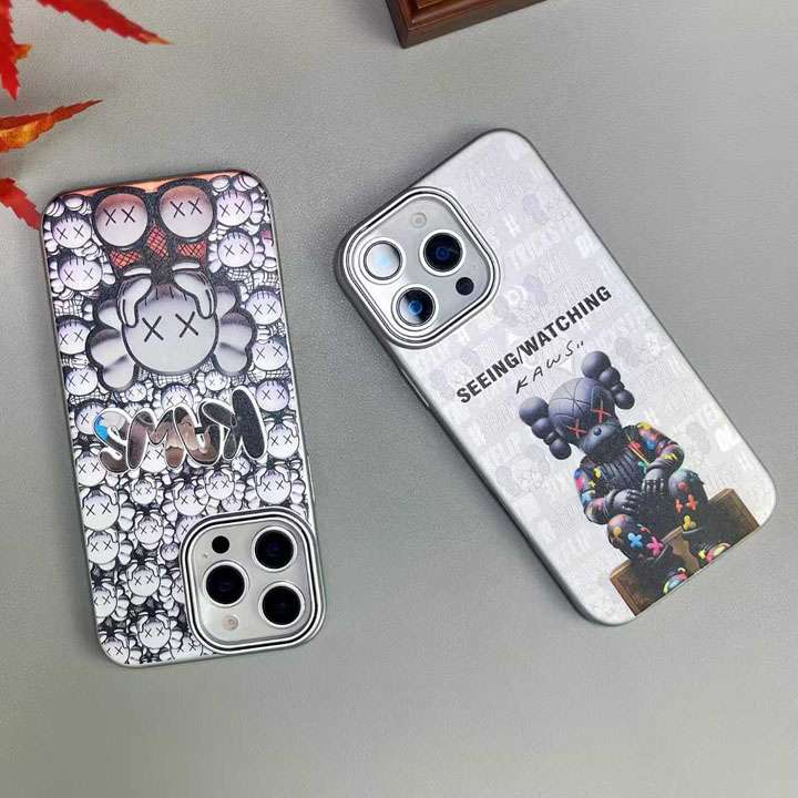 Kaws 高校生 iphone18ケース