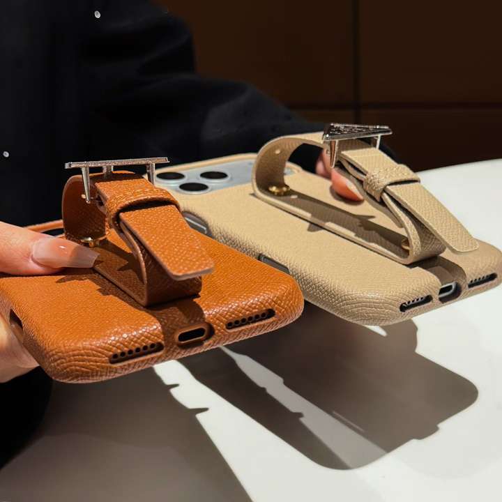 PRADA iphone18proケース スマホベルト