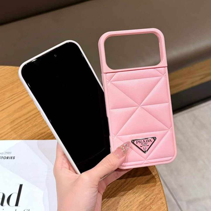 プラダ iphone18promax携帯ケース ダウン
