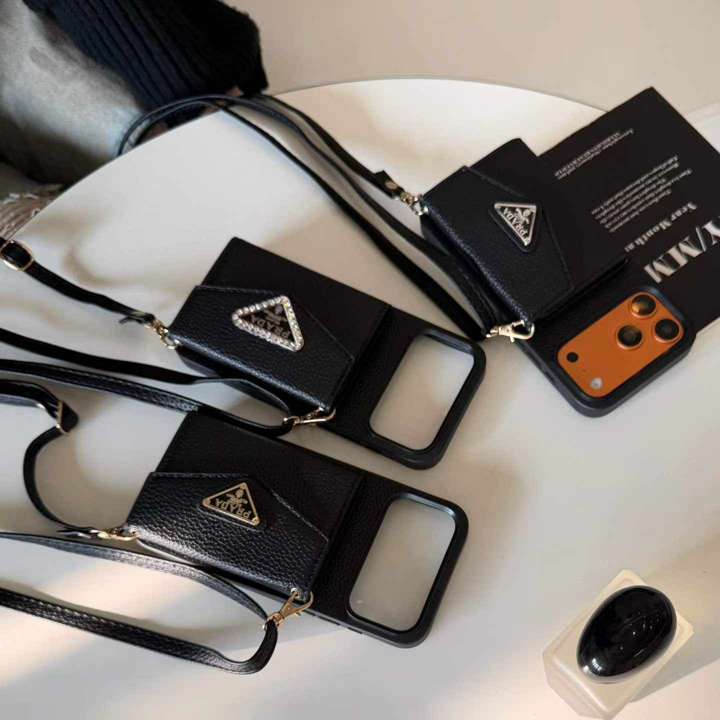 prada iphone18proケース スマホショルダー