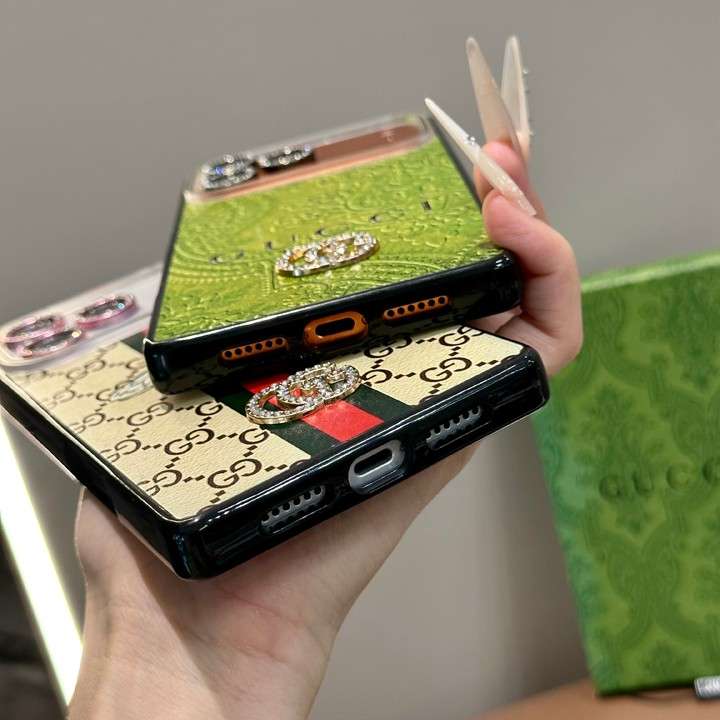 Gucci iphone18pro ケース GGキャンバス