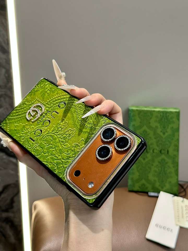 グッチ ダブルＧロゴ iphone18promaxケース キラキラ