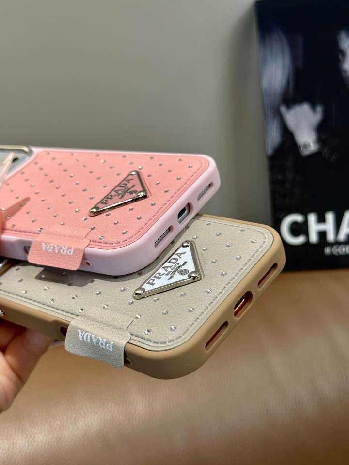 prada iphone18proケース キラキラ レディース