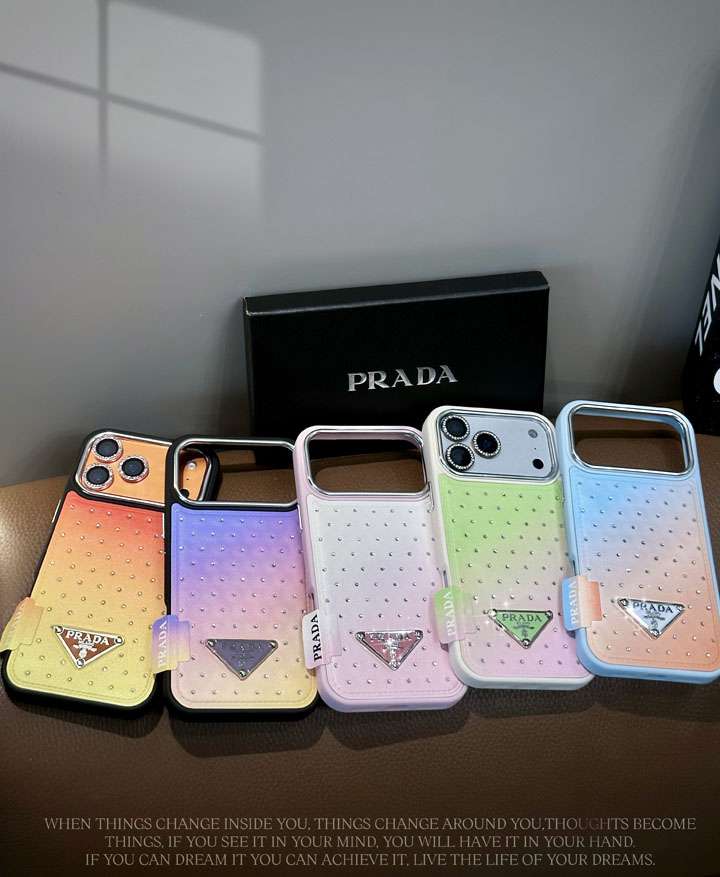 PRADA iPhone18proケース ラインストーン