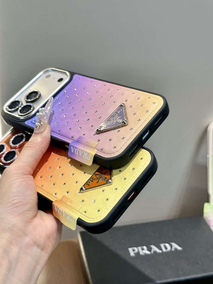 PRADA iphone18ケース レザー